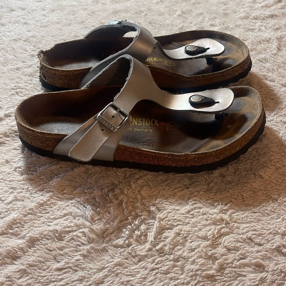 Birkenstock Gizeh size 38